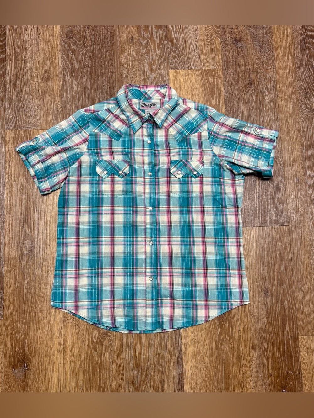 Wrangler wrancher western petal snap